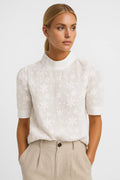 Broderad topp | Blommönster med korta ärmar | Elegant finish