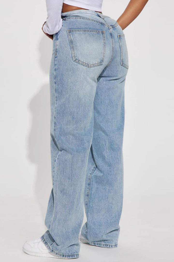 Damjeans | Breda byxor med hög midja | Klassisk rak passform för våren
