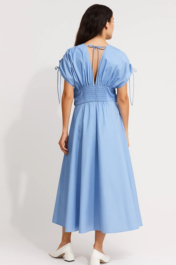Damklänning | Elegant, flödande modern stil för vardagliga sommarkläder