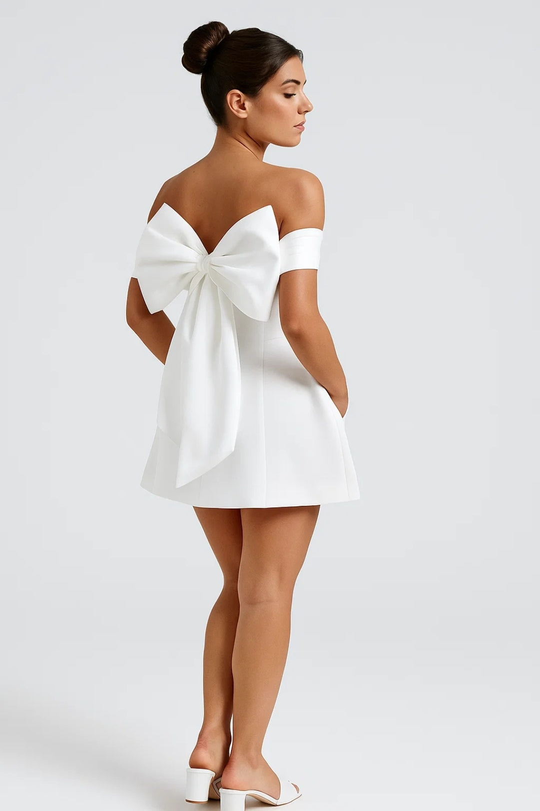 Damklänning | Figursydd Elegant | Off-Shoulder | Sommar