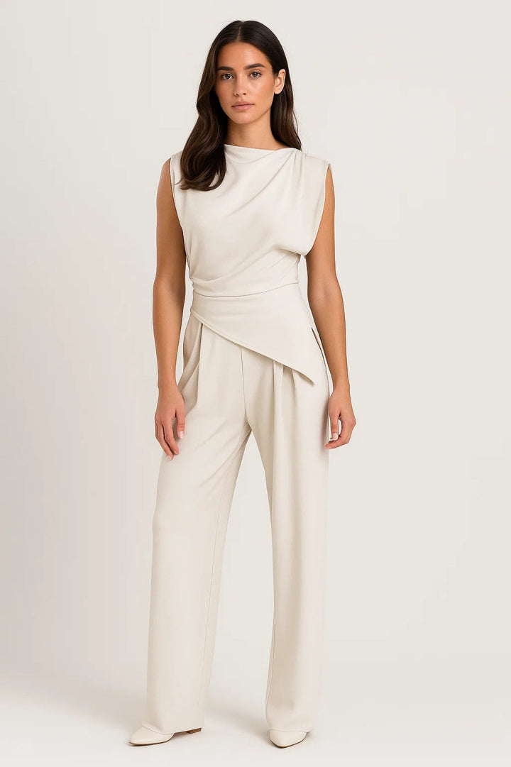 Elegant ärmlös jumpsuit för kvinnor | Draperad och sofistikerad design | Flytande stil