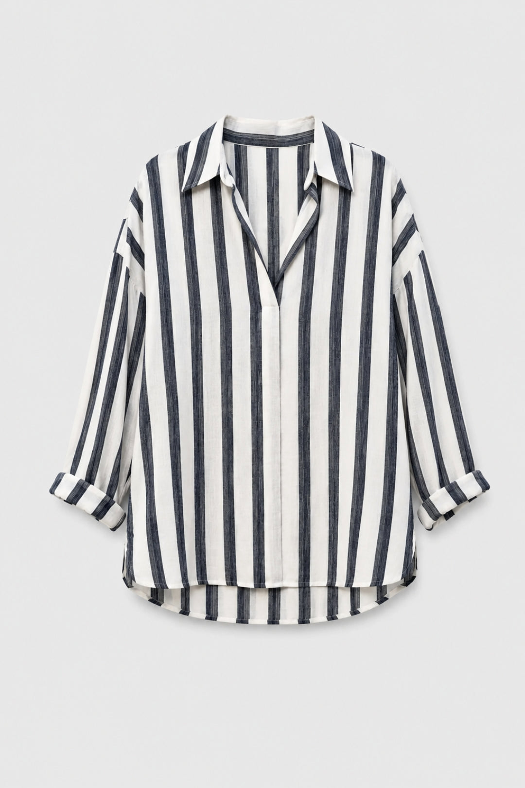 Héloïse - Chic Oversize Lin Skjorta för Kvinnor med Krage och Ränder