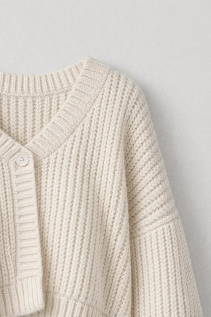 Överdimensionerad Cardigan med Knäppning och Ballongärmar för Våren