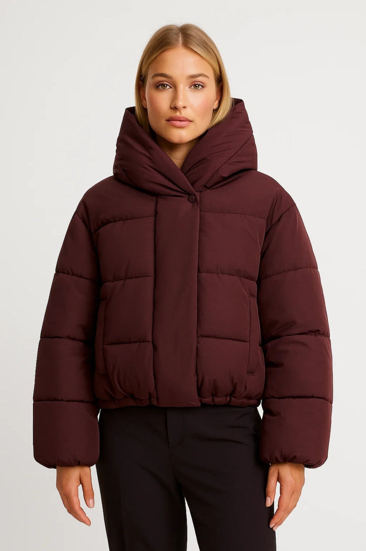 Quiltad damjacka | Kort pufferjacka med bred huva | Varm stadsstil