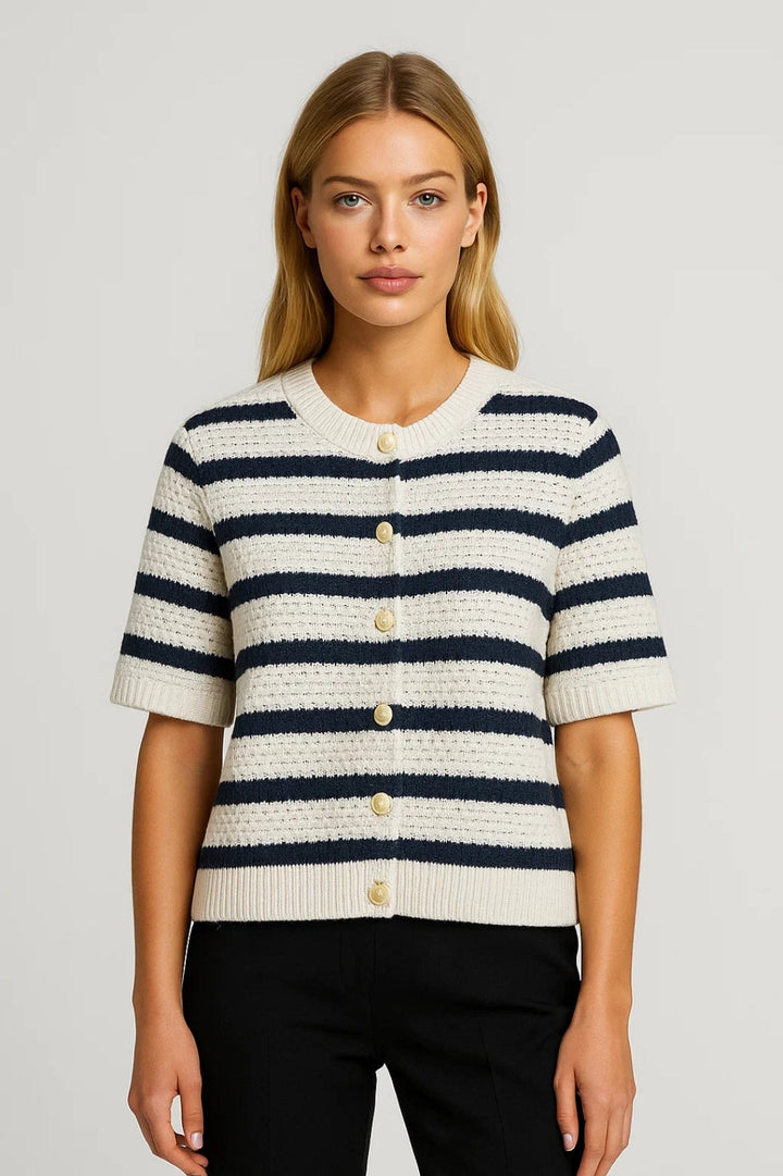 Sommar Cardigan med Korta Ärmar | Texturerad Stickning och Knappdetaljer