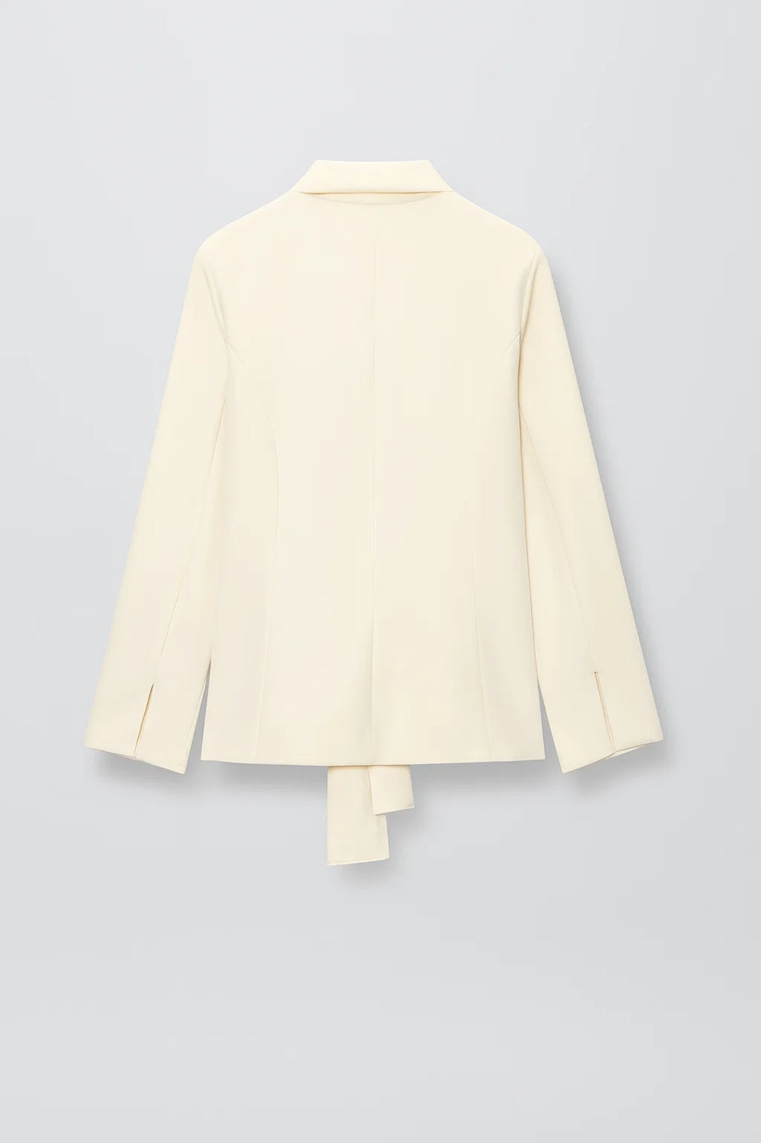 Tvådelat set | Figursydd blazertopp med sjalkrage och raka byxor | Minimalistisk elegans