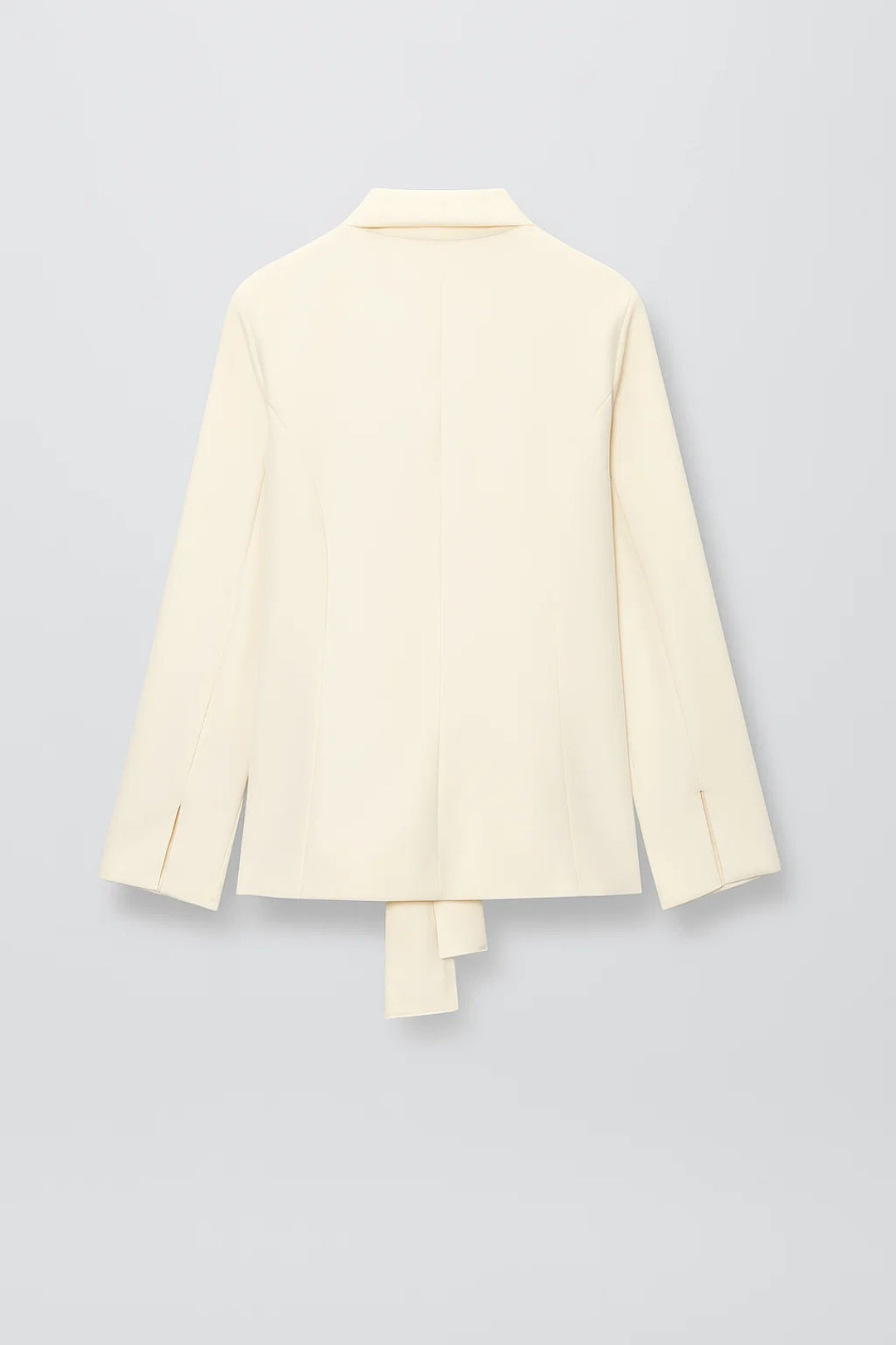 Tvådelat set | Figursydd blazertopp med sjalkrage och raka byxor | Minimalistisk elegans