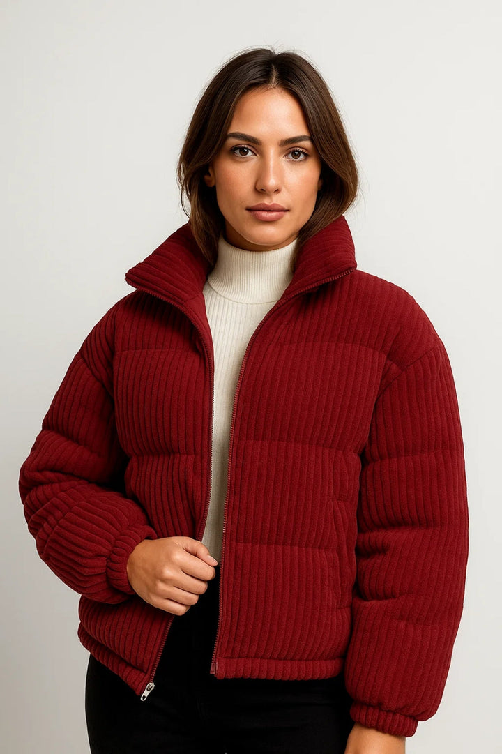 Kort pufferjack | Damjacka med ribbstruktur | Varm och trendig