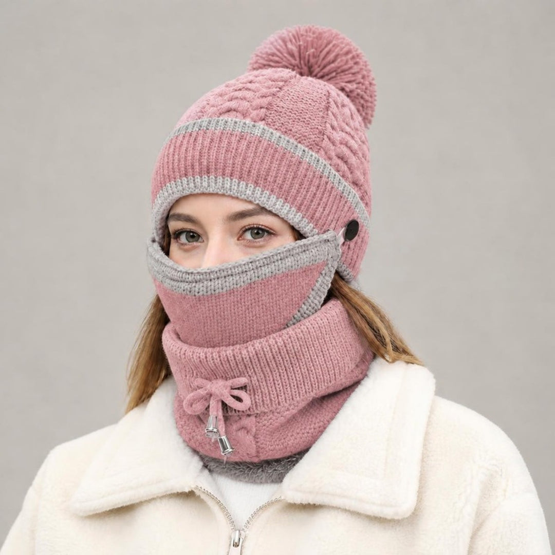 Vinterset med mössa, mask och halsvärmare i rosa, studiobild